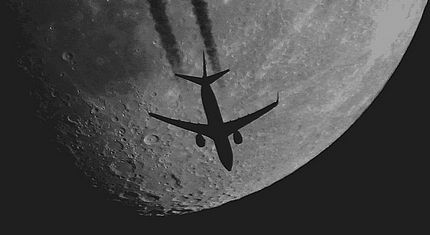 Samolot na Indiami i meteor